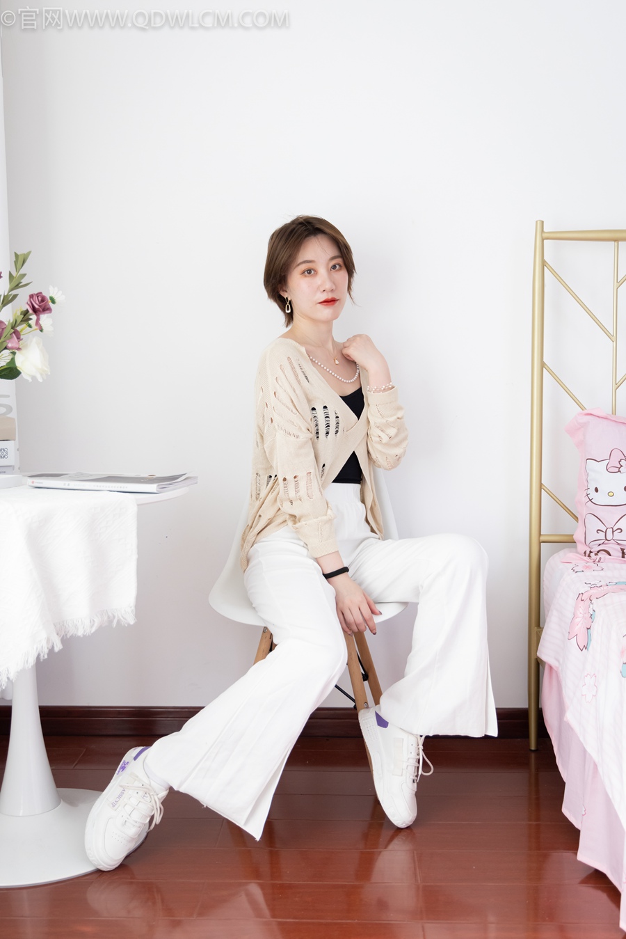 图片[1]-勿恋传媒 NO.966 七七-青山雨后[153P/1V/4.24GB]-美图