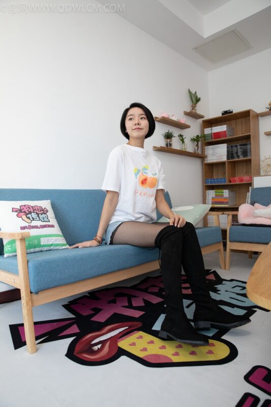 勿恋传媒 NO.967 小飞-梦里繁花[143P/1V/3.93GB]-美图