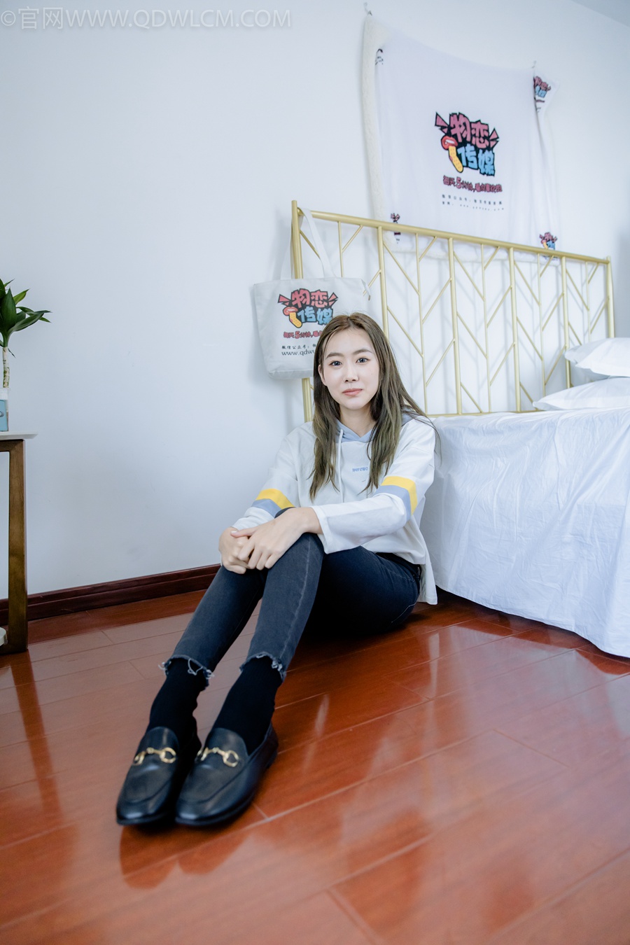 图片[2]-勿恋传媒 NO.970 小鹿-森林里的迷雾[138P/1V/3.28GB]-美图