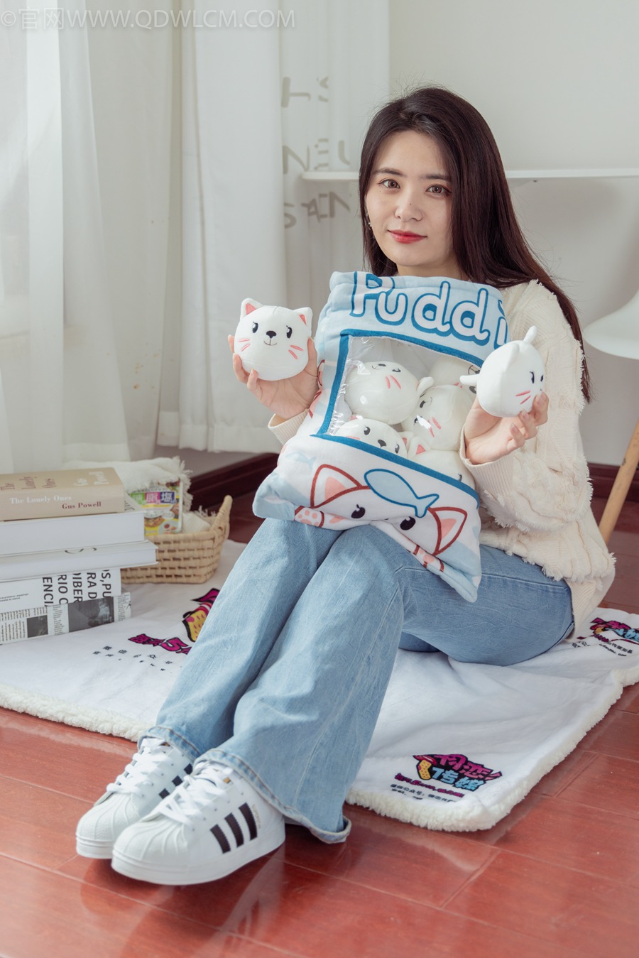 图片[1]-勿恋传媒 NO.972 然然-花的声音[139P/1V/4.38GB]-美图