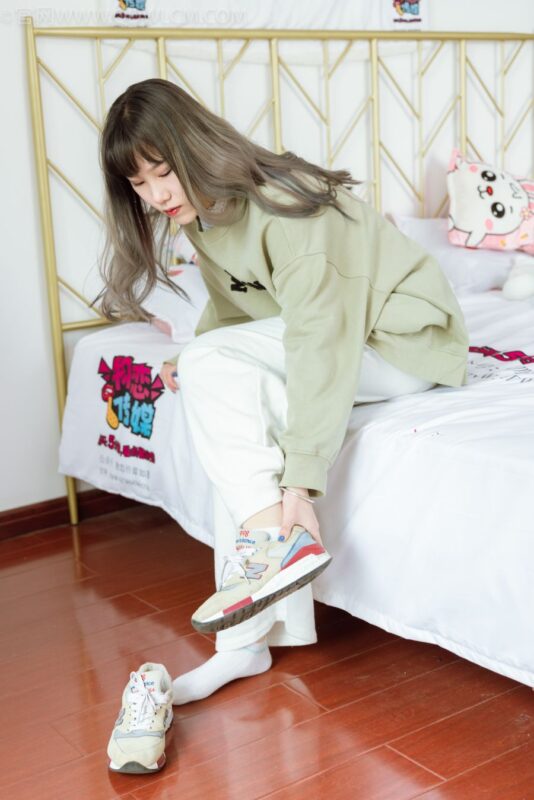 勿恋传媒 NO.977 依依-梦与现实[135P/1V/3.83GB]-美图