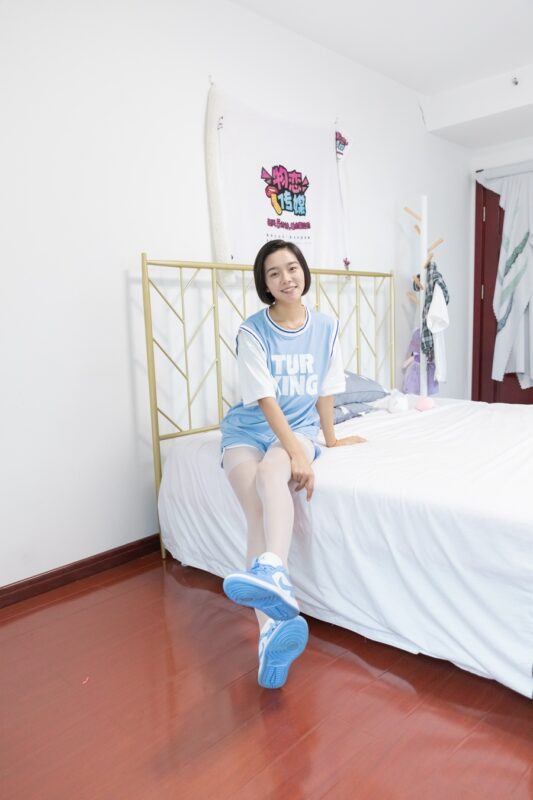 勿恋传媒 NO.947期 小飞-记忆里的诗[132P/1V/3.23GB]-美图