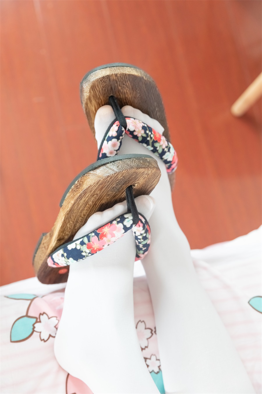 图片[2]-勿恋传媒 NO.951期 菜菜-樱花公主[135P/1V/2.98GB]-美图