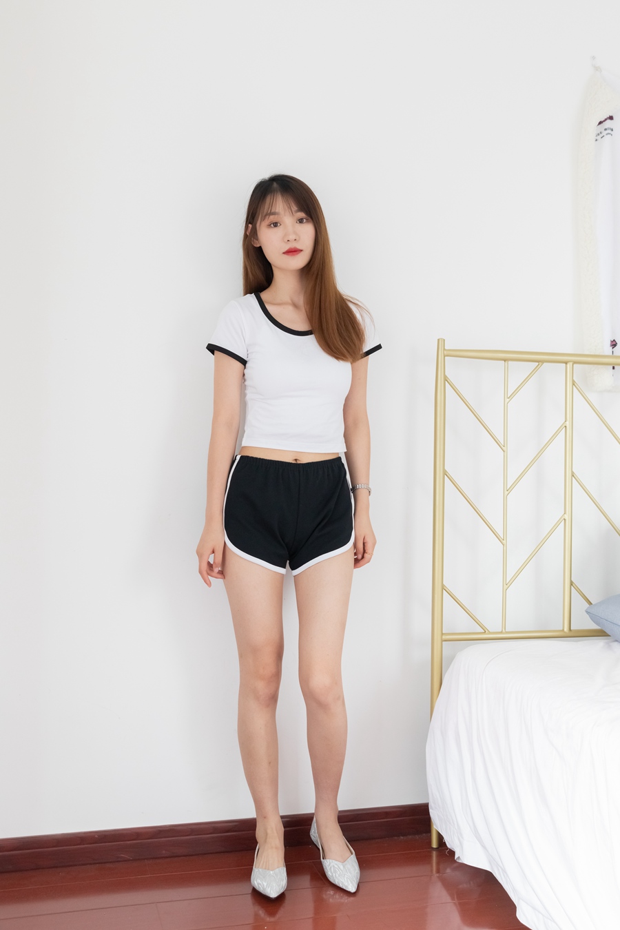 图片[2]-勿恋传媒 NO.921 琪琪-一叶若舟[152P/1V/3.89GB]-美图