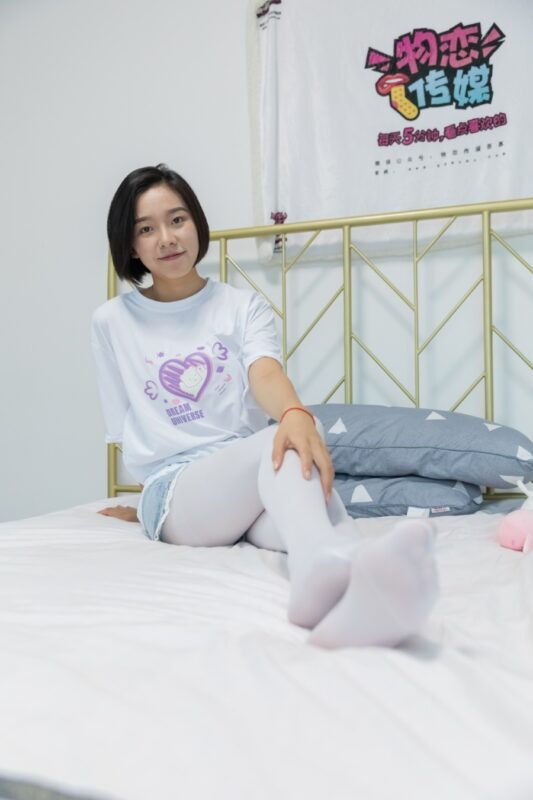 勿恋传媒 NO.905 小飞-舞动的心[148P/1V/3.60GB]-美图