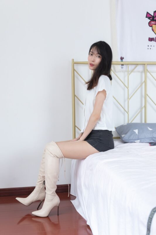 勿恋传媒 NO.839 猫耳-雨朦胧[139P/1V/3.77GB]-美图