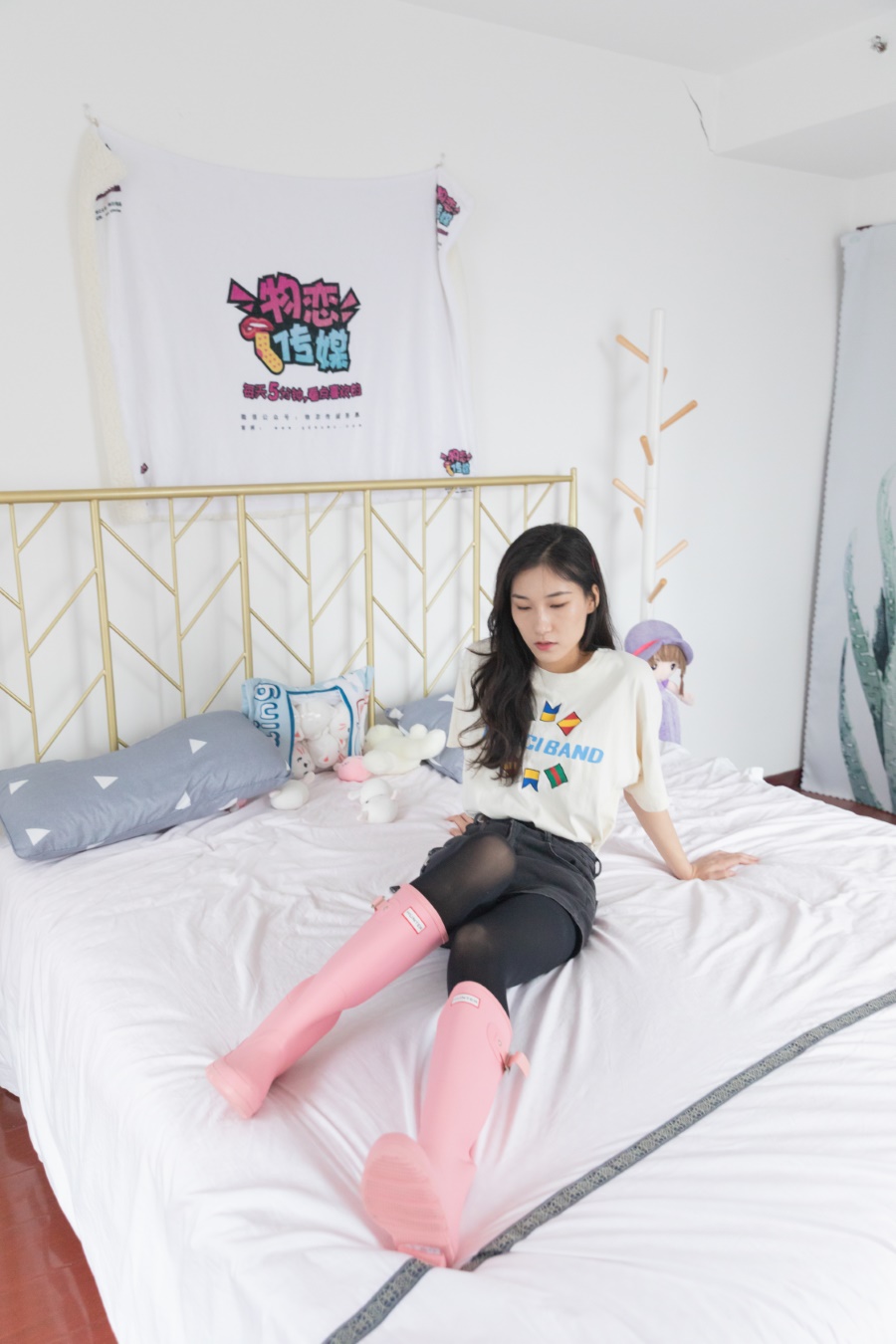 图片[2]-勿恋传媒 NO.847 小远-茶意梅香[139P/1V/5.31GB]-美图