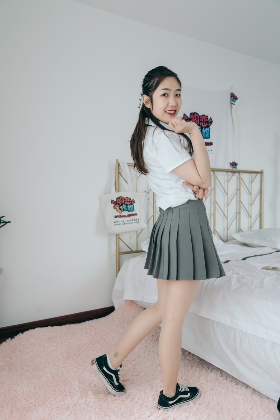 图片[1]-勿恋传媒 NO.821 笑笑-柳如风[119P/1V/2.82GB]-美图