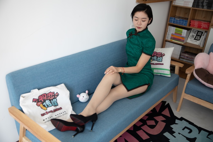 图片[2]-勿恋传媒 NO.823 小飞-知己一杯酒[150P/1V/3.43GB]-美图