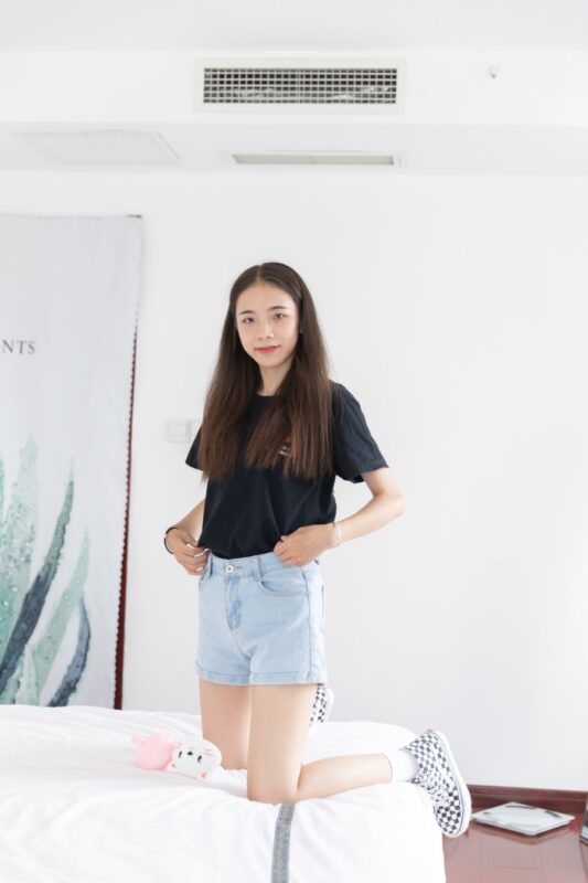 勿恋传媒 NO.833 蛋挞-落雨听梅[140P/1V/5.10GB]-美图