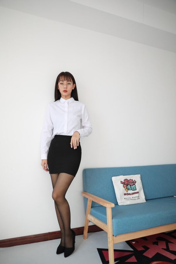 图片[2]-勿恋传媒 NO.786 岚岚-夏日蜜糖[159P/1V/2.60GB]-美图