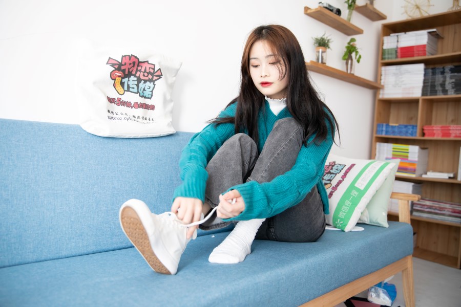 图片[2]-勿恋传媒 NO.760 雪儿-夜如星河[134P/1V/3.75GB]-美图