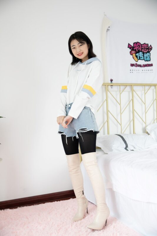 勿恋传媒 NO.745 小凌-星野与风[146P/1V/3.43GB]-美图