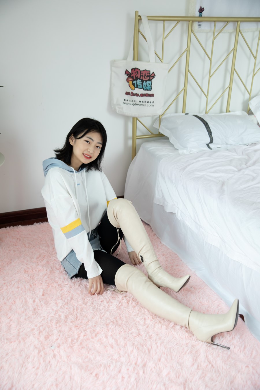 图片[2]-勿恋传媒 NO.745 小凌-星野与风[146P/1V/3.43GB]-美图