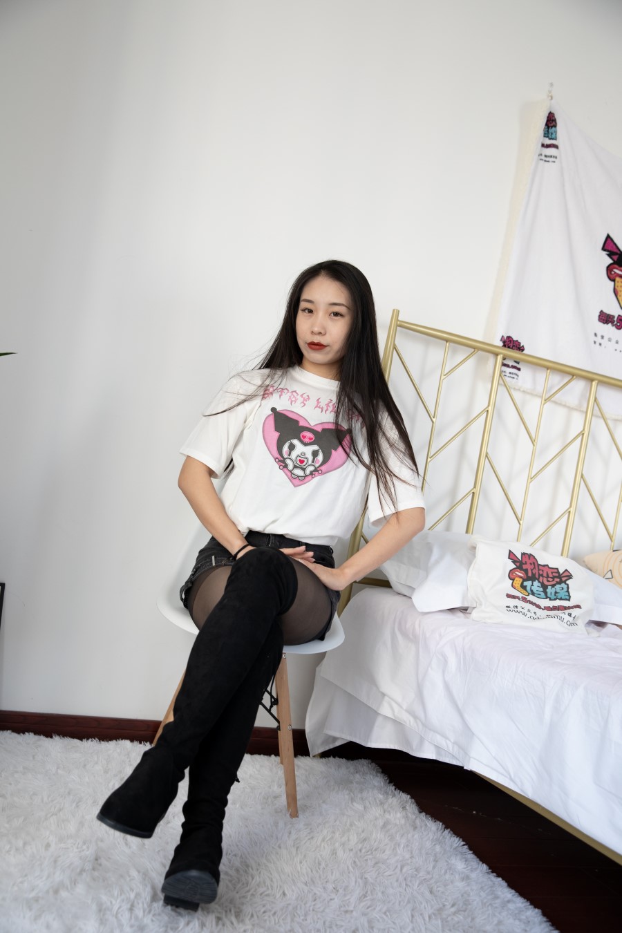 图片[1]-勿恋传媒 NO.751 璐璐-桃花溪[149P/1V/3.51GB]-美图