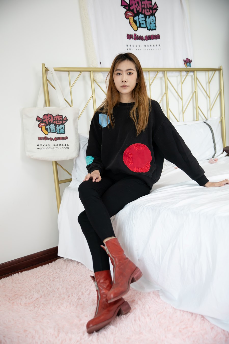 图片[1]-勿恋传媒 NO.724 小鹿-温柔与世[134P/1V/3.71GB]-美图