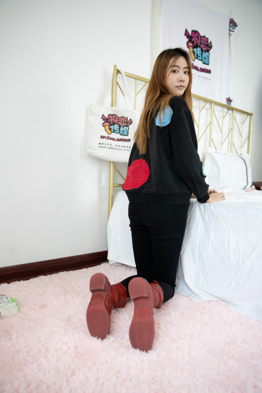 图片[2]-勿恋传媒 NO.724 小鹿-温柔与世[134P/1V/3.71GB]-美图