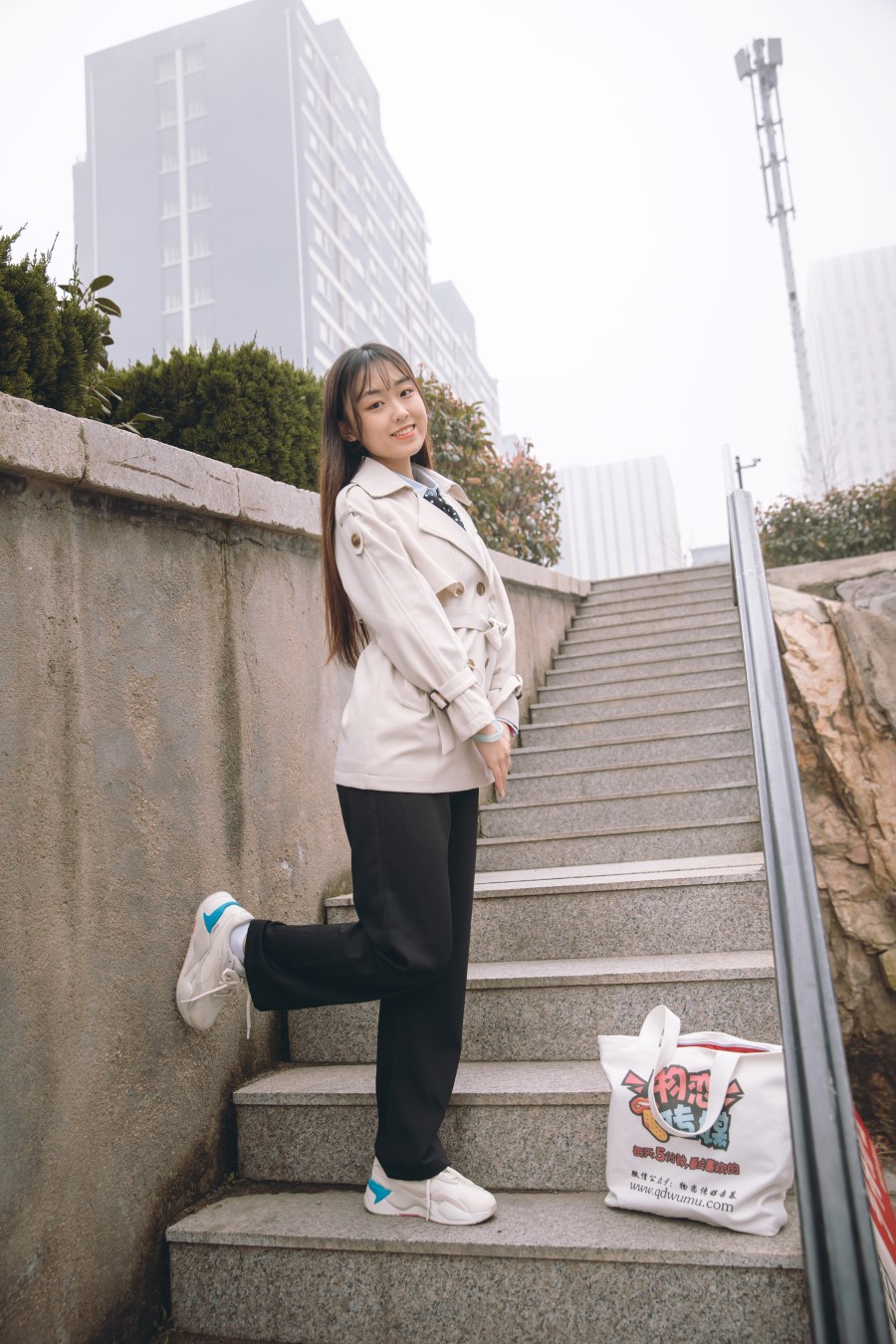 图片[1]-勿恋传媒 NO.730 喵喵-春雨潇潇[146P+1V/3.31GB]-美图