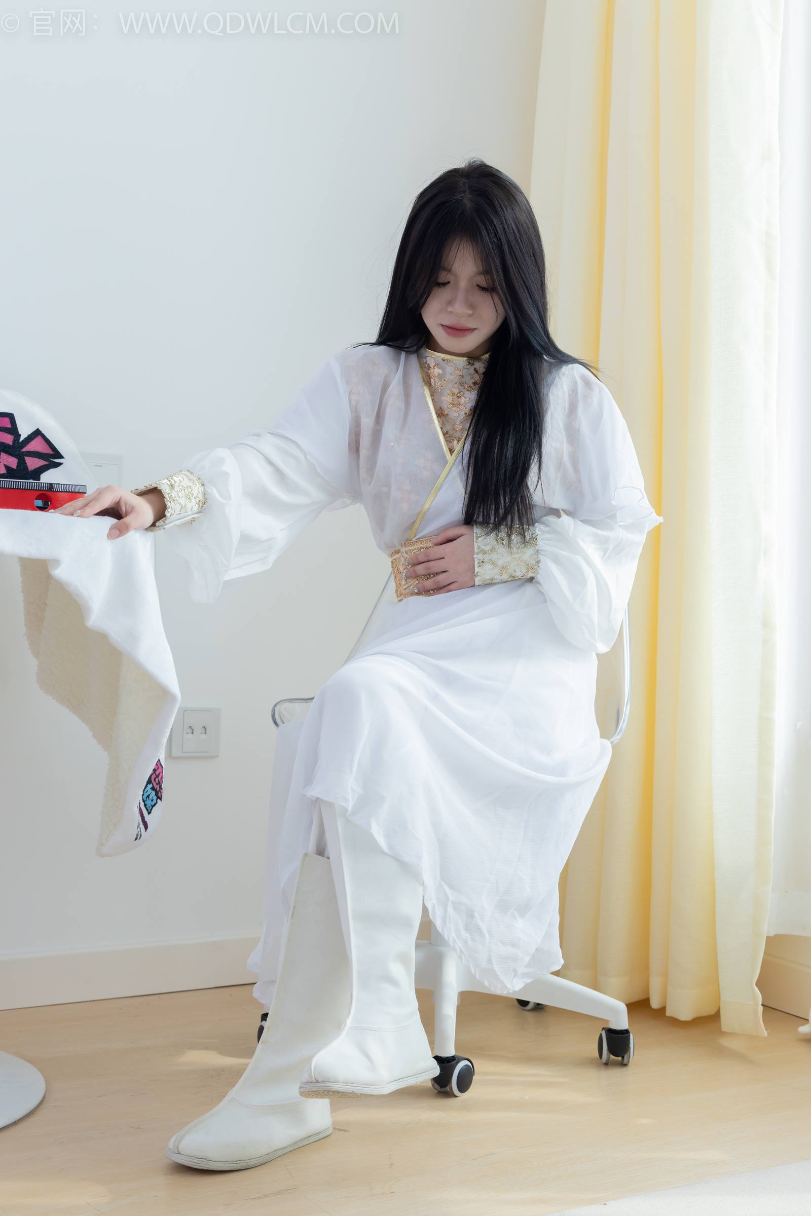 图片[1]-勿恋传媒 NO.1796 闪闪-北国的春[150P/1V/3.89GB]-美图