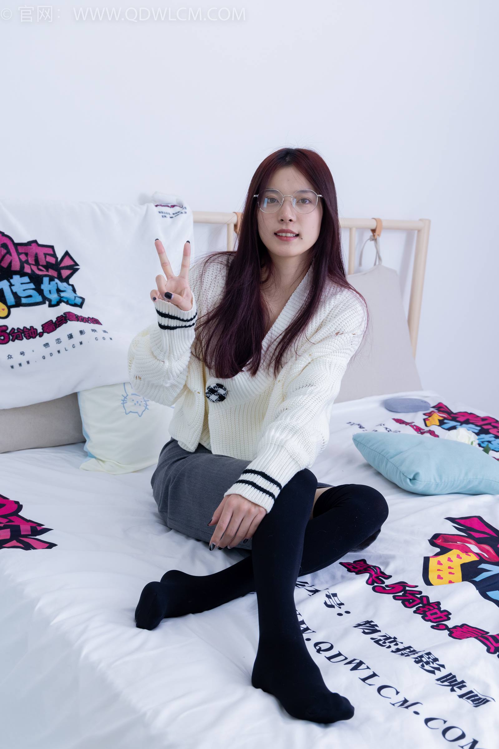 图片[1]-勿恋传媒 NO.1803 茯苓-香水有毒[170P/1V/5.16GB]-美图