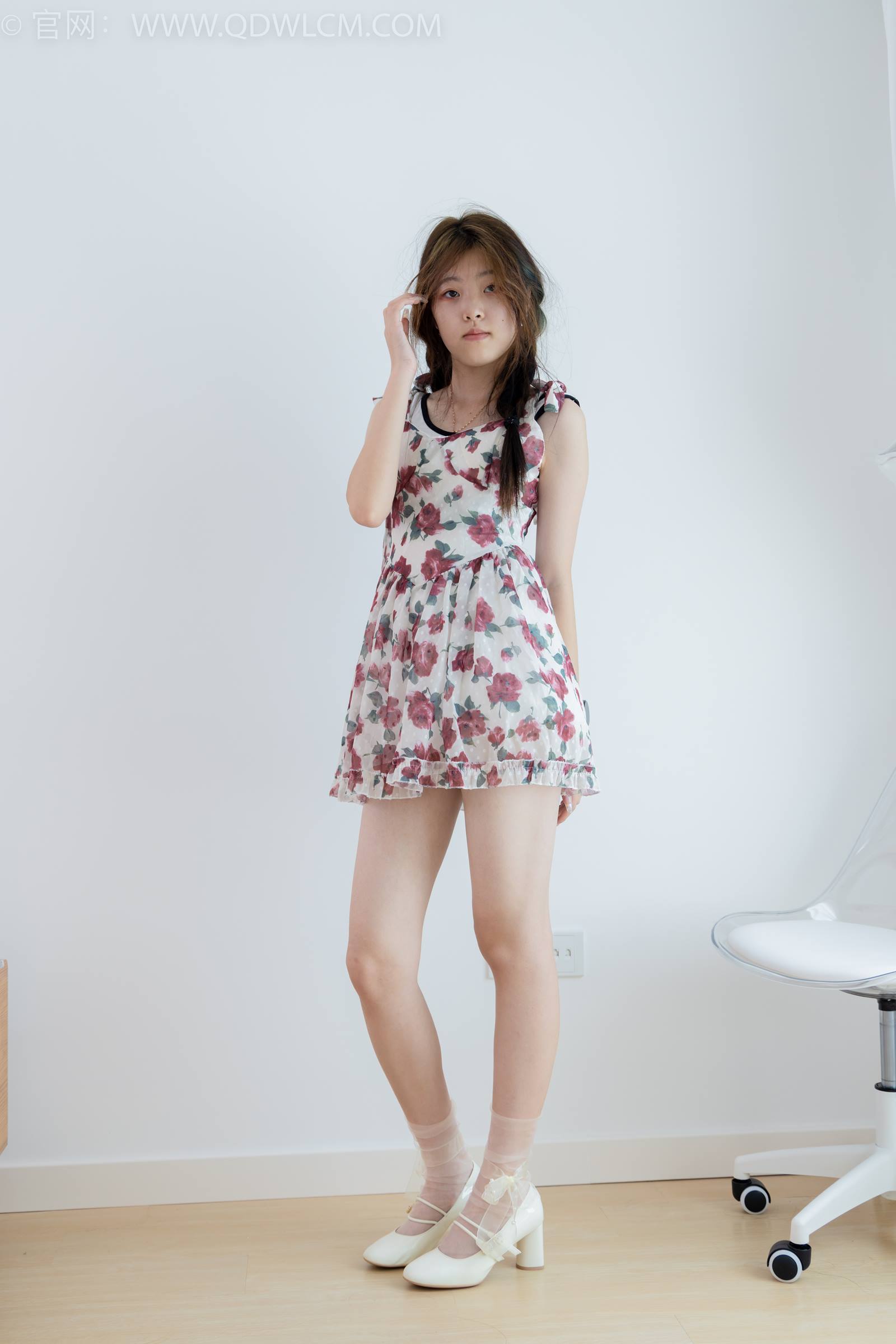 图片[2]-勿恋传媒 NO.1772 小谨-相遇的意义[150P/1V/3.70GB]-美图