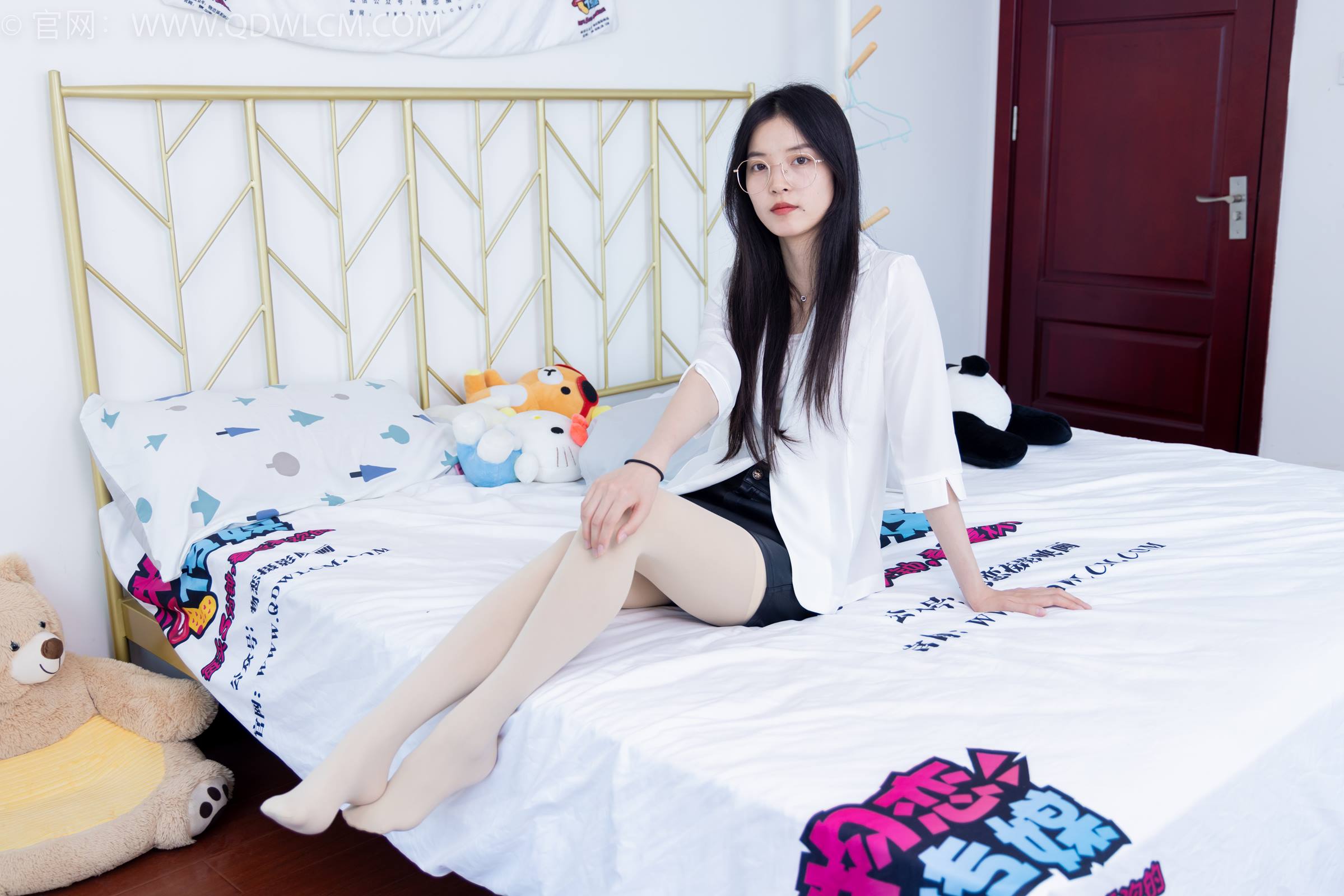 图片[5]-勿恋传媒 NO.1764 茯苓-穷空万里[160P/1V/3.82GB]-美图