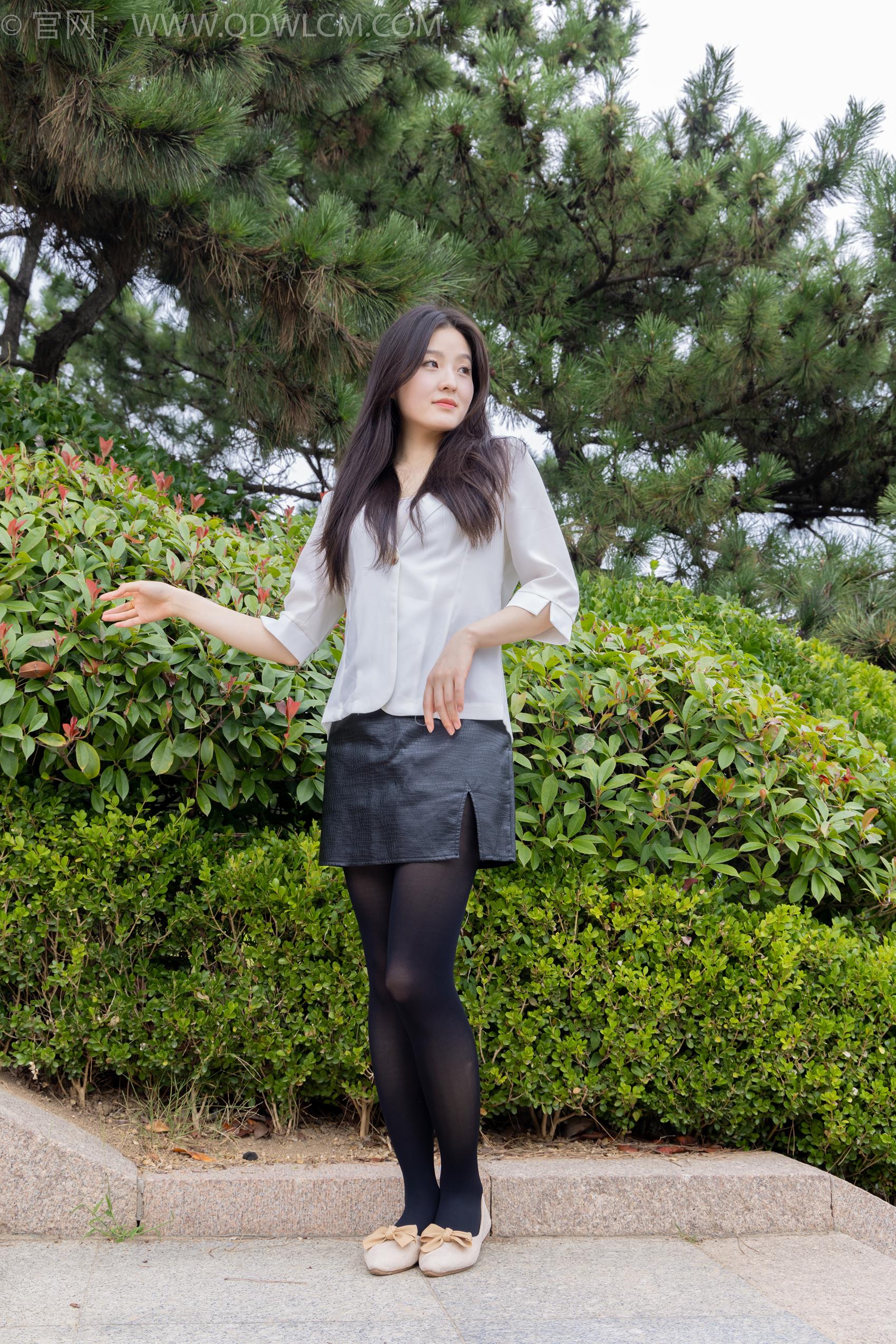 图片[2]-勿恋传媒 NO.1743 青柠-秋日游园[150P/1V/4.31GB]-美图