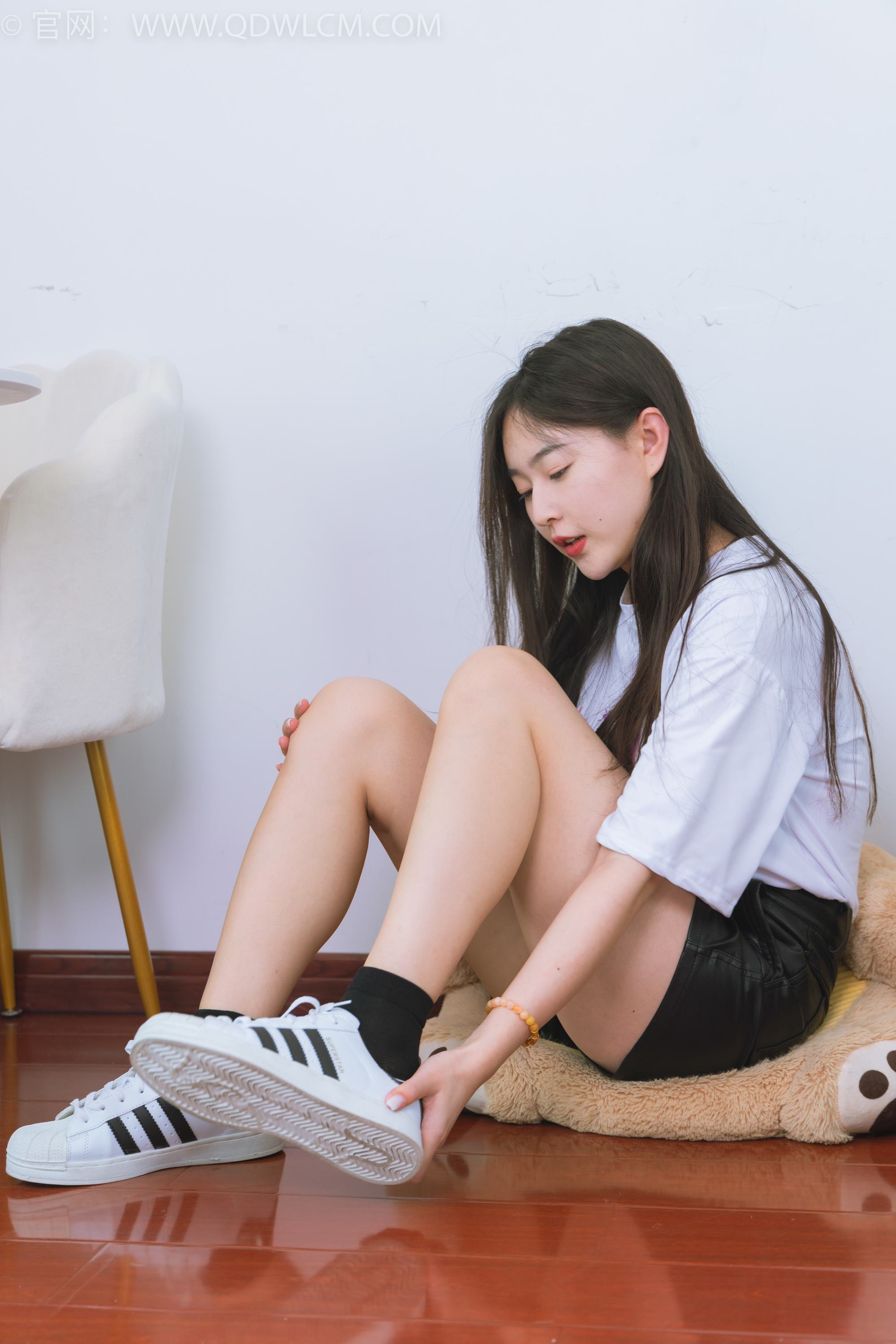 图片[2]-勿恋传媒 NO.1716 美兔-纯白山茶花[148P/1V/4.48GB]-美图