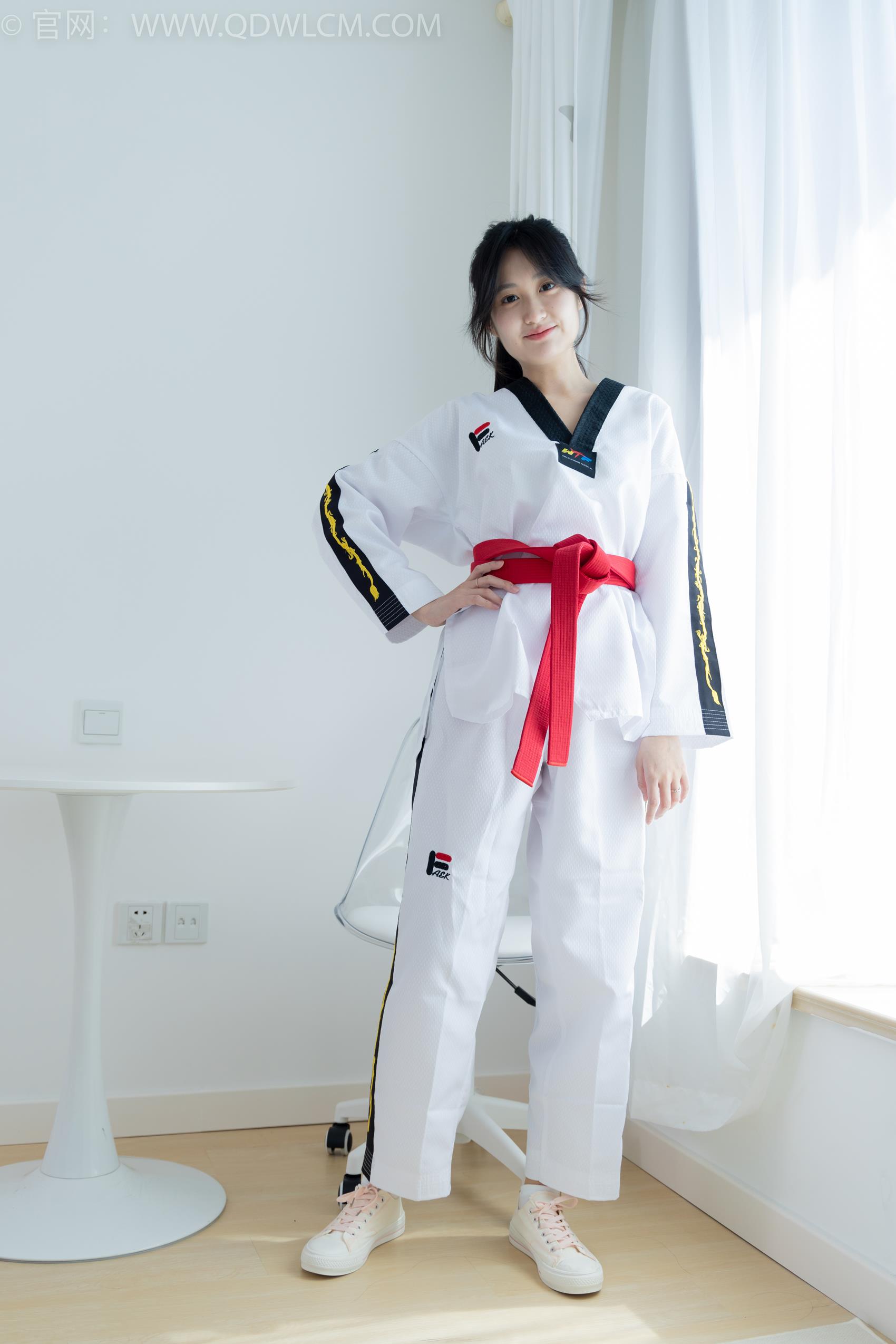 图片[2]-勿恋传媒 NO.1726 小敏-爱的抛物线[160P/1V/3.66GB]-美图