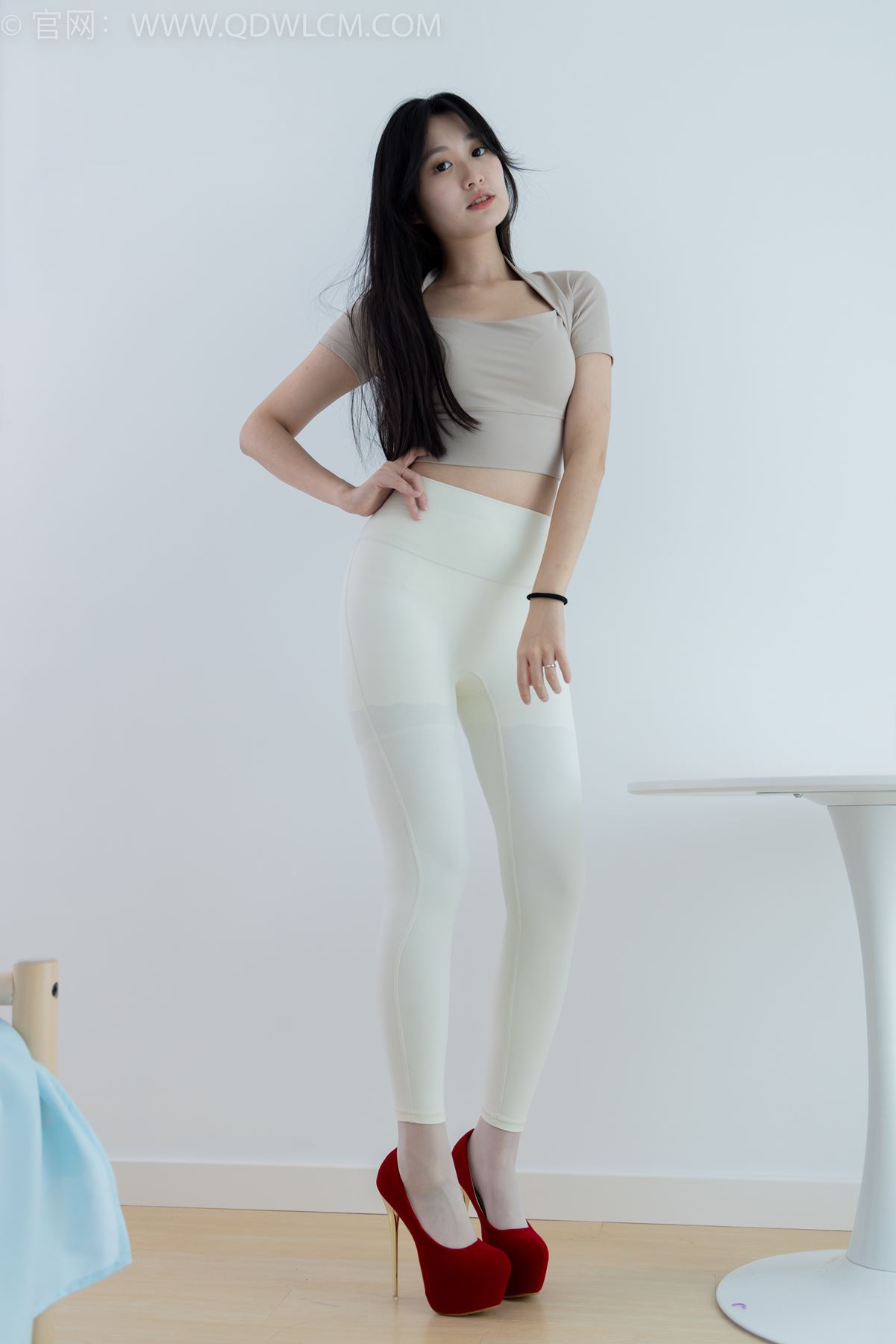 图片[2]-勿恋传媒 NO.1691 小敏-阳光和大海[155P/1V/3.75GB]-美图