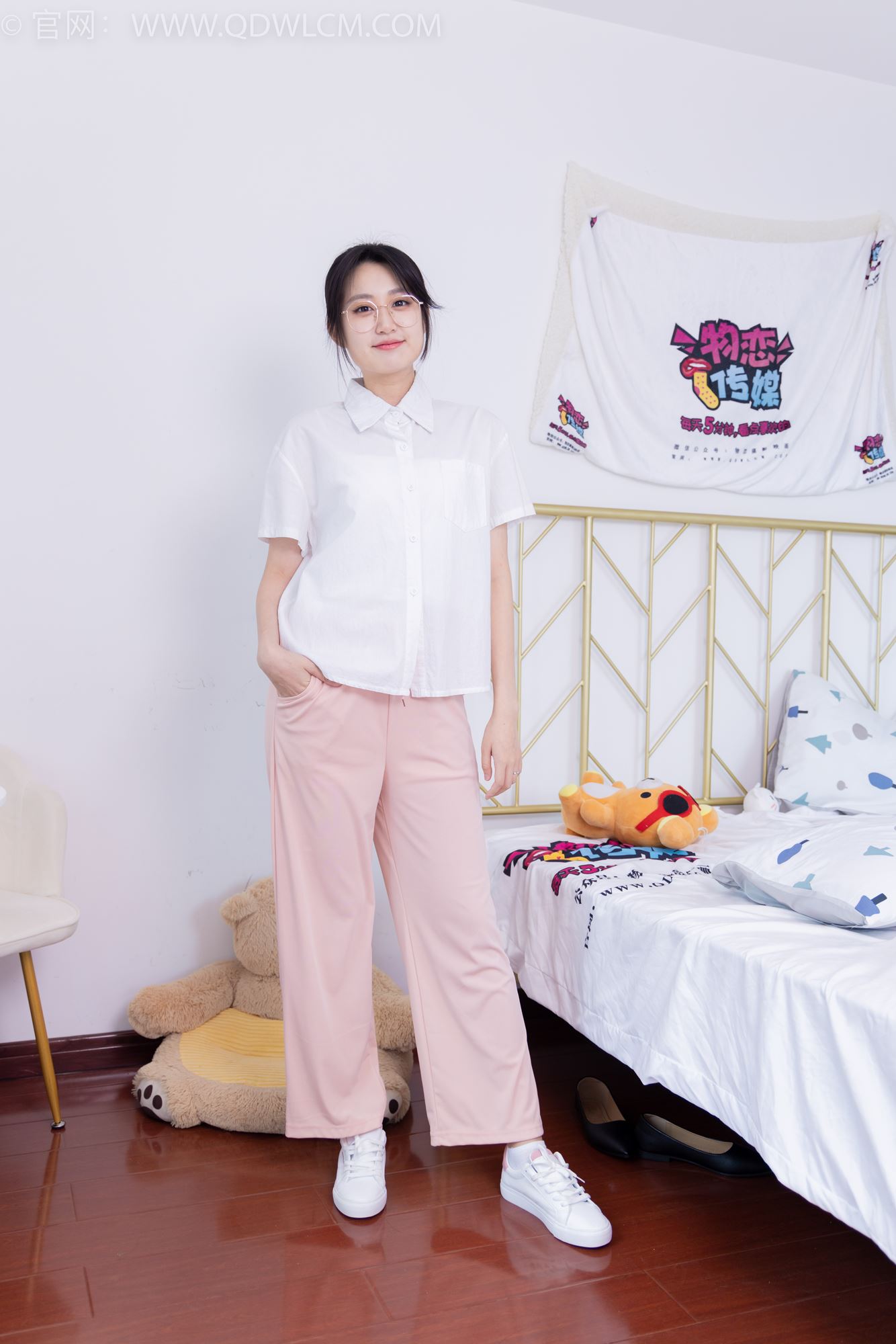 图片[2]-[补发]勿恋传媒 NO.1655 小敏-万事藏于心[156P/1V/3.75GB]-美图