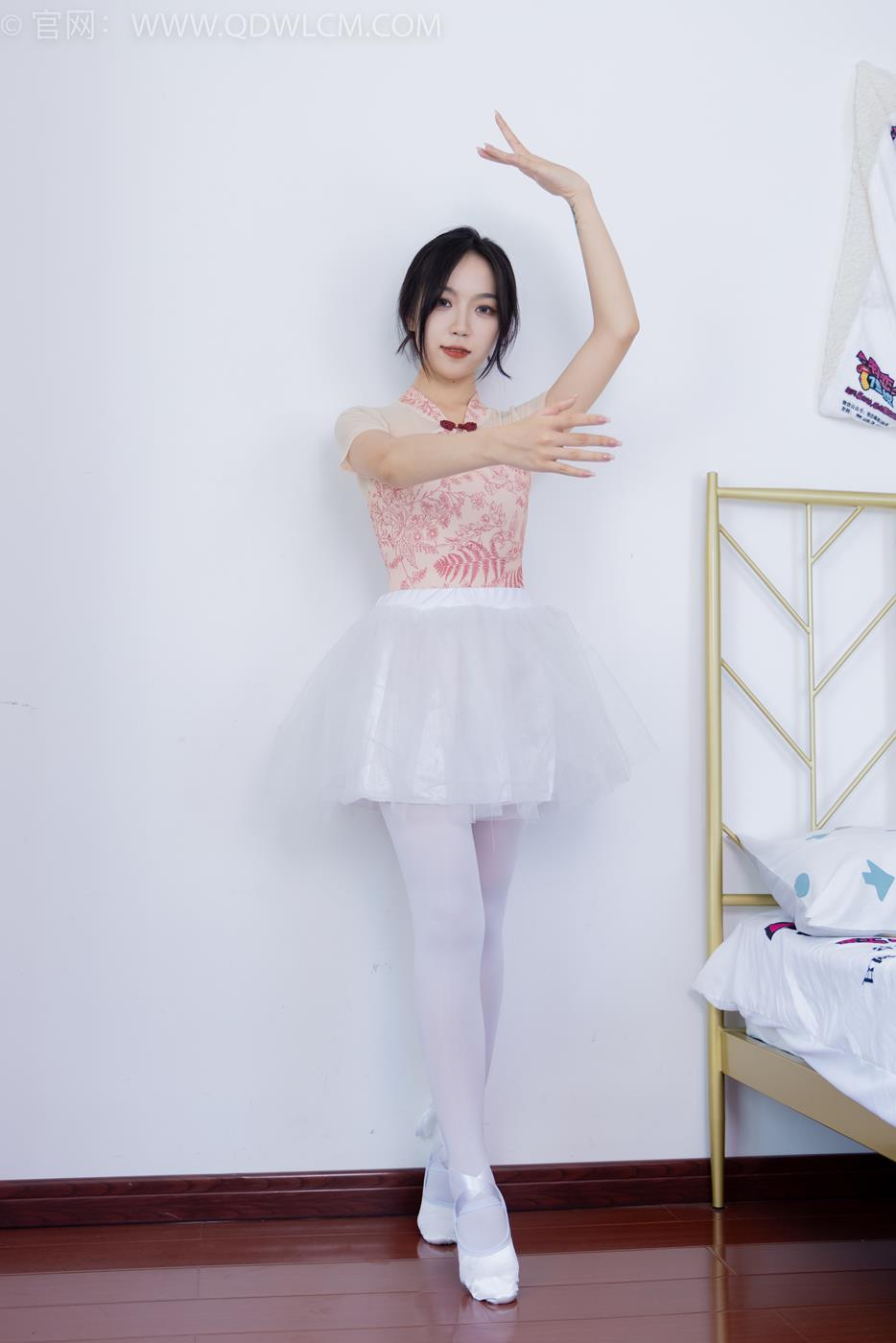 图片[2]-勿恋传媒 NO.1669 纱纱-美丽的遗憾[215P/1V/4.53GB]-美图