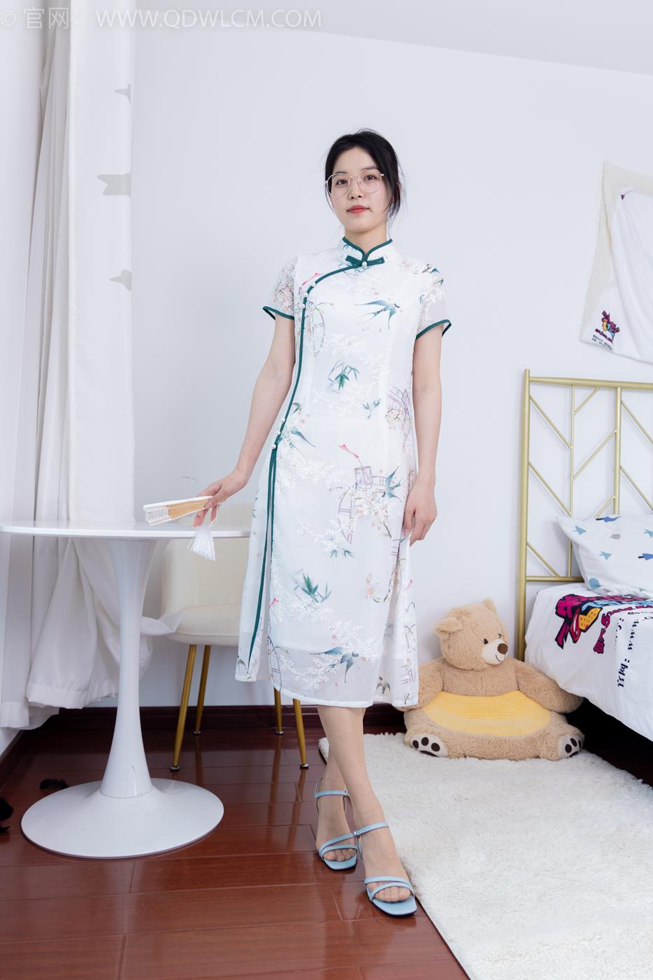 图片[2]-勿恋传媒 NO.1678 茯苓-黄昏里渐暗[150P/1V/5.97GB]-美图