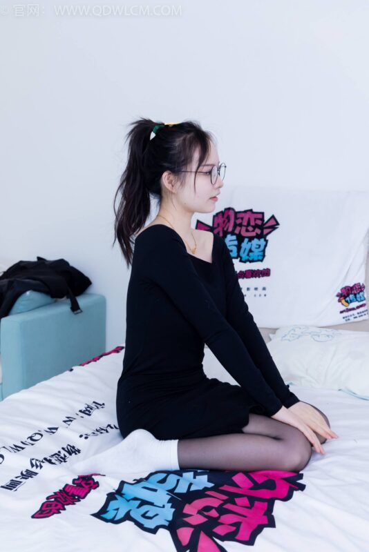 勿恋传媒 NO.1619 小敏-热爱山海[187P/1V/5.07GB]-美图