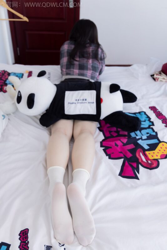 勿恋传媒 NO.1594 青柠-青涩柠檬[154P/1V/3.88GB]-美图