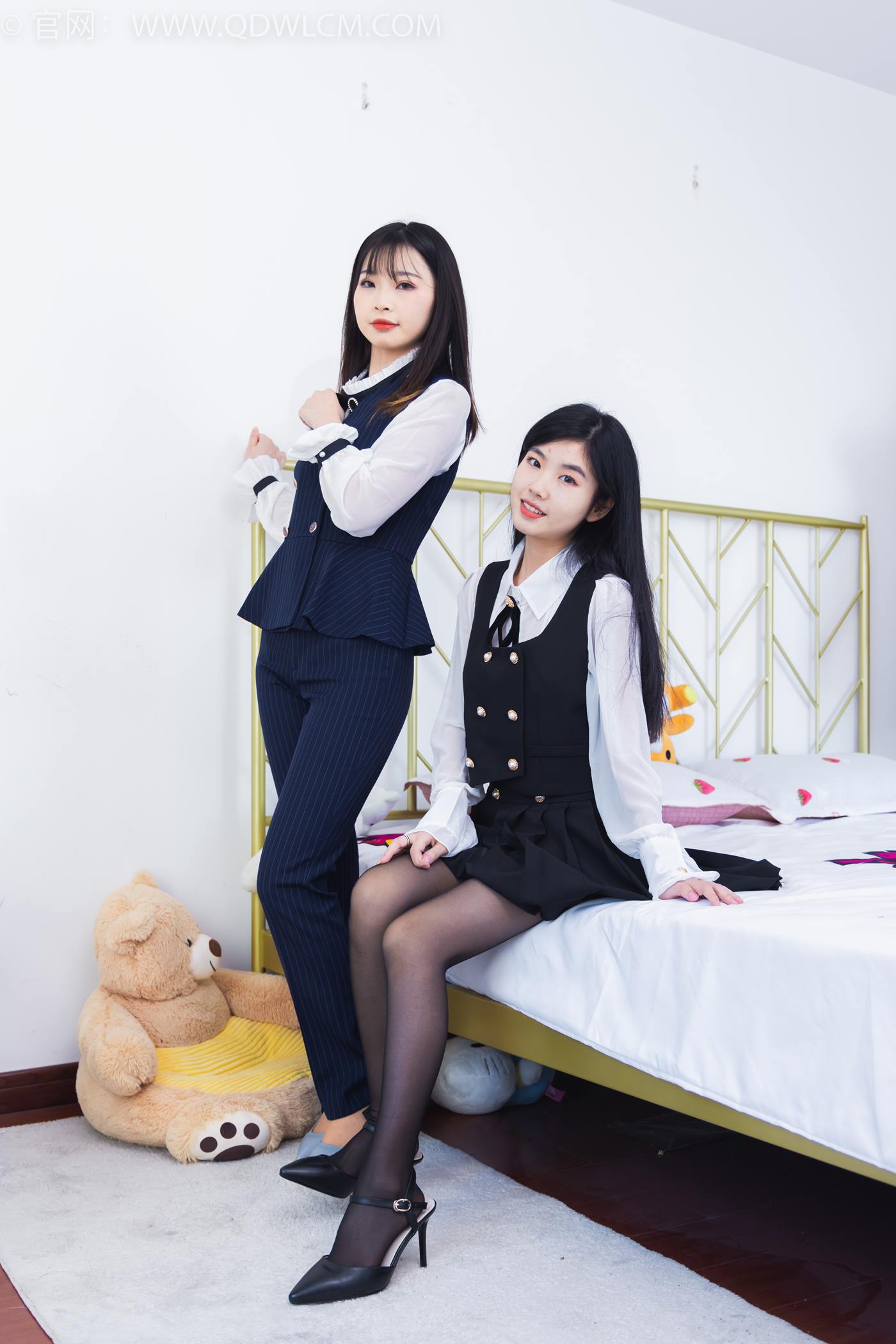 图片[2]-勿恋传媒 NO.1565 米米&挽挽-星辰不坠落[153P/1V/3.82GB]-美图