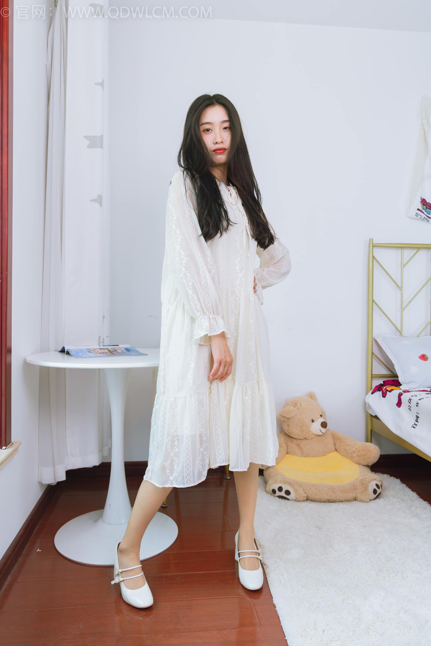 图片[2]-勿恋传媒 NO.1579 绒绒-冷冷清清[151P/1V/3.37GB]-美图