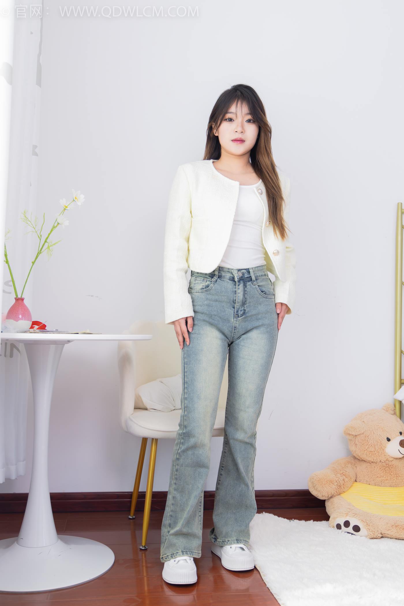 图片[2]-勿恋传媒 NO.1556 闪闪-闪闪发光[150P/1V/3.16GB]-美图