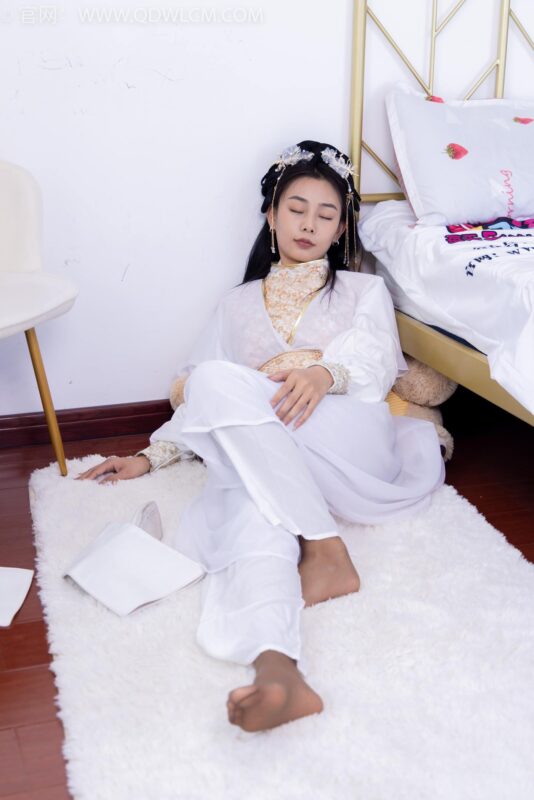 勿恋传媒 NO.1542 岚岚-自由的风[187P/1V/4.11GB]-美图