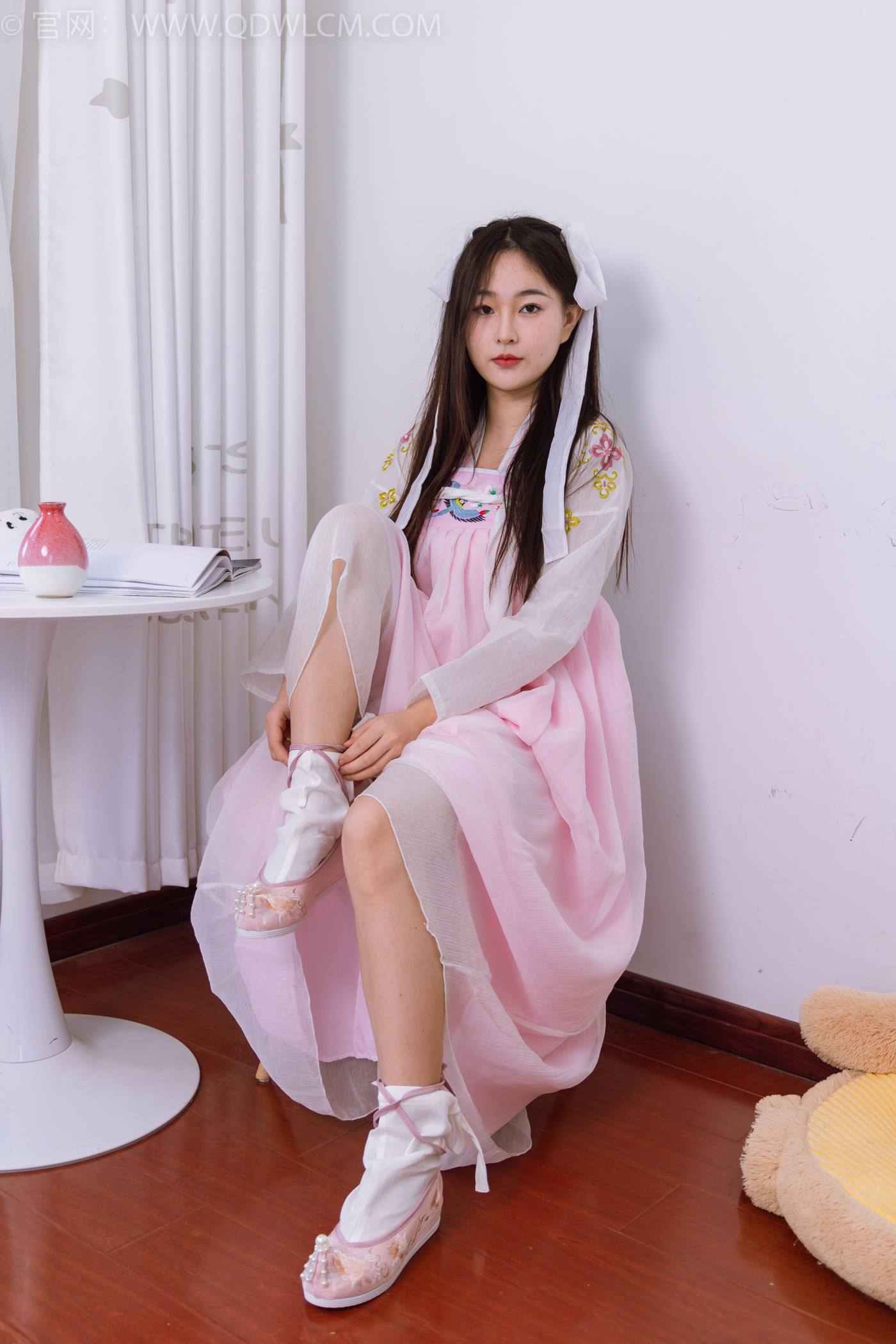 图片[2]-勿恋传媒 NO.1484 美兔-杏花微雨[150P/1V/3.89GB]-美图