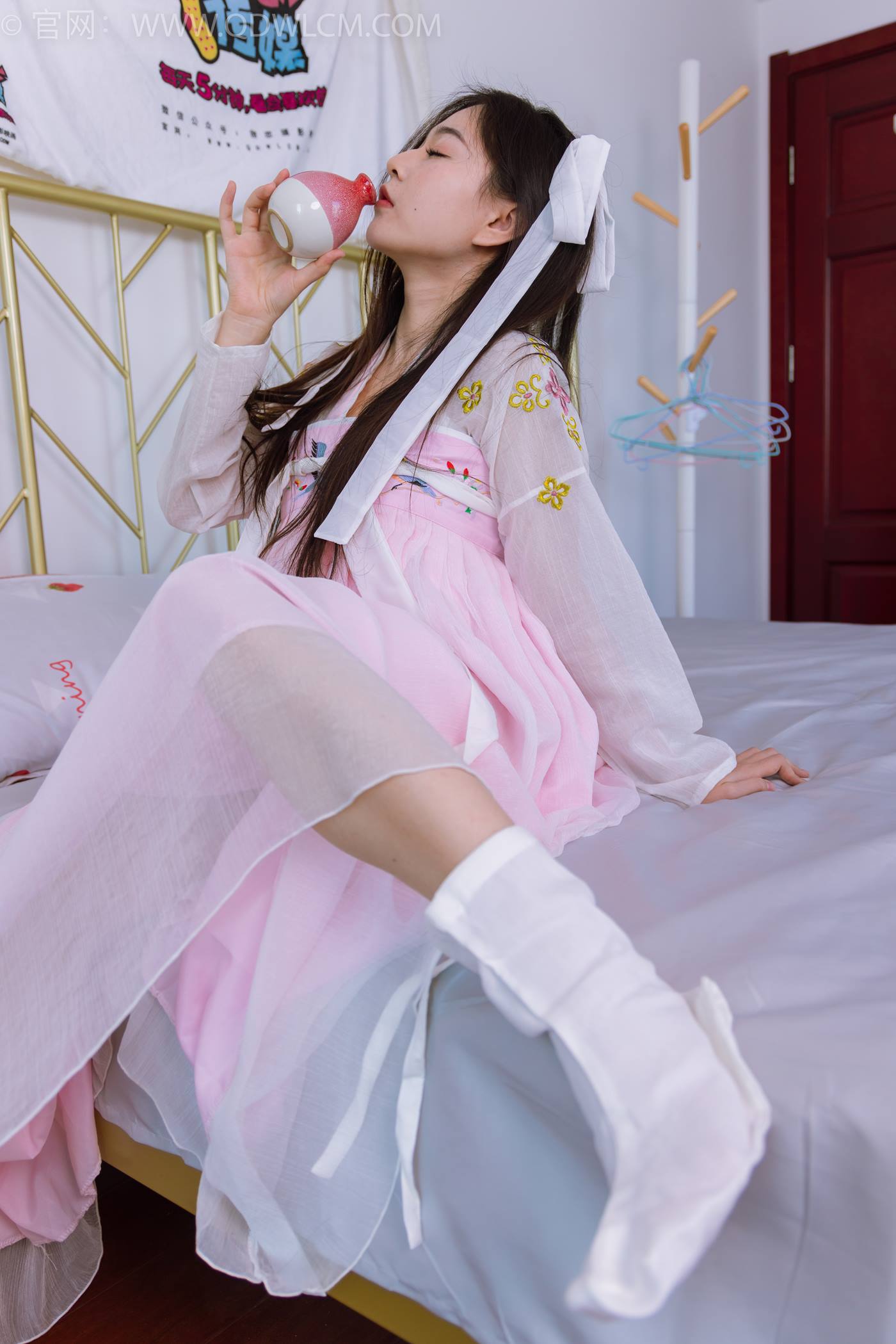 图片[4]-勿恋传媒 NO.1484 美兔-杏花微雨[150P/1V/3.89GB]-美图