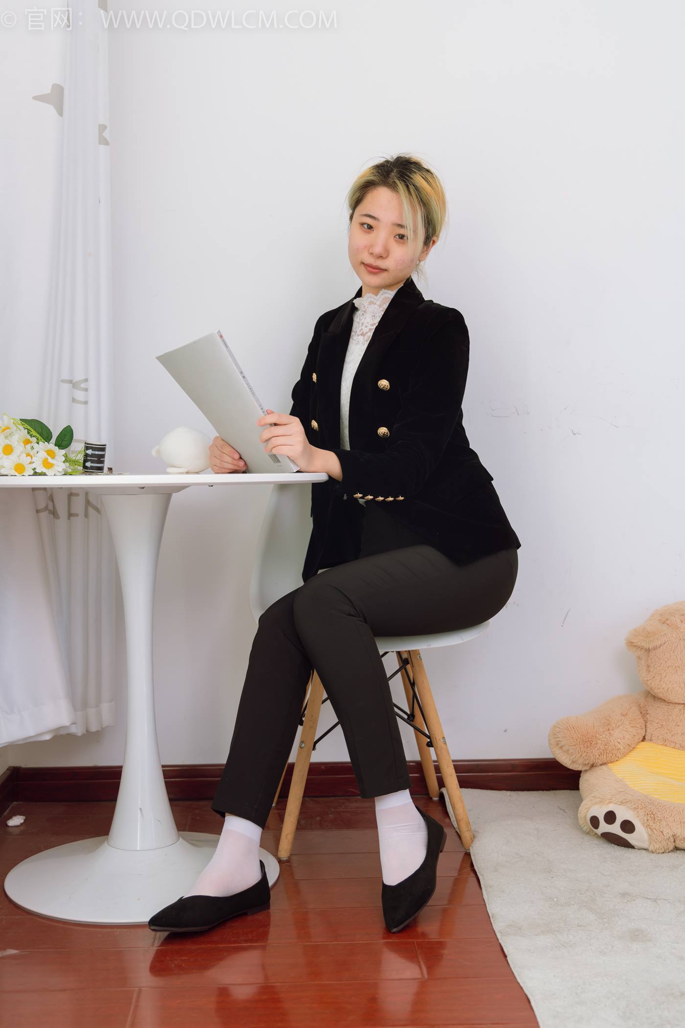 图片[2]-勿恋传媒 NO.1485 姜姜-青山与诗[150P/1V/3.75GB]-美图