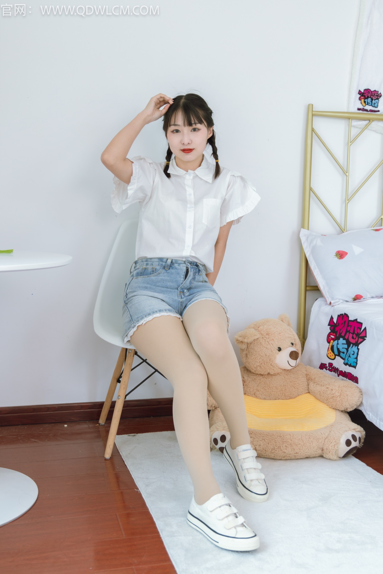 图片[1]-勿恋传媒 NO.1370 月心-幻想圆舞曲[140P/1V/3.51GB]-美图