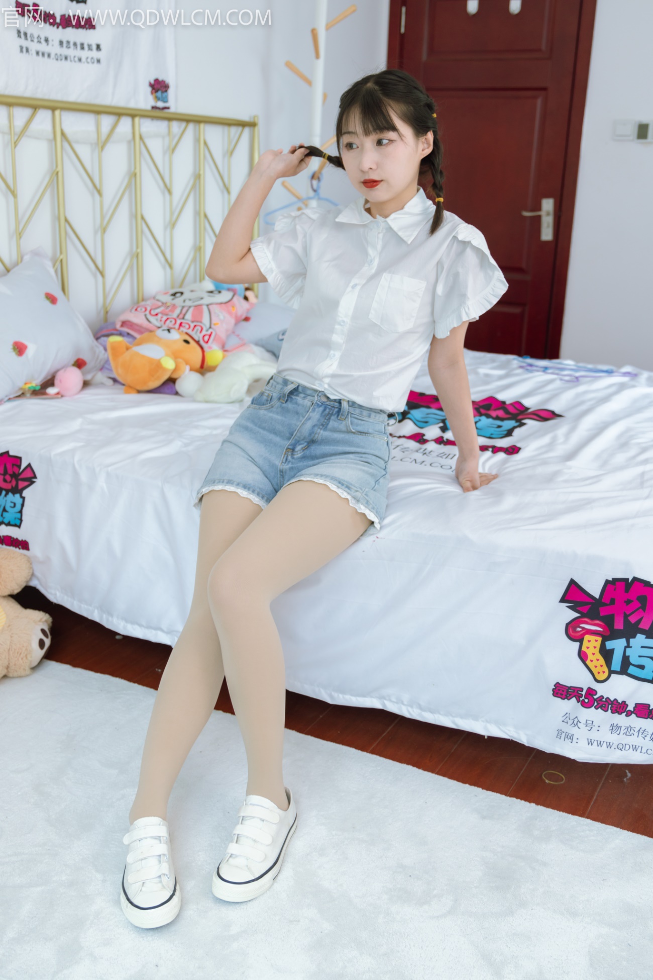 图片[2]-勿恋传媒 NO.1370 月心-幻想圆舞曲[140P/1V/3.51GB]-美图