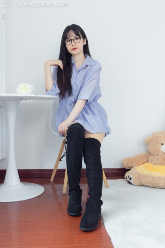 勿恋传媒 NO.1372 兮兮-皎洁的月光[145P/1V/3.03GB]-美图