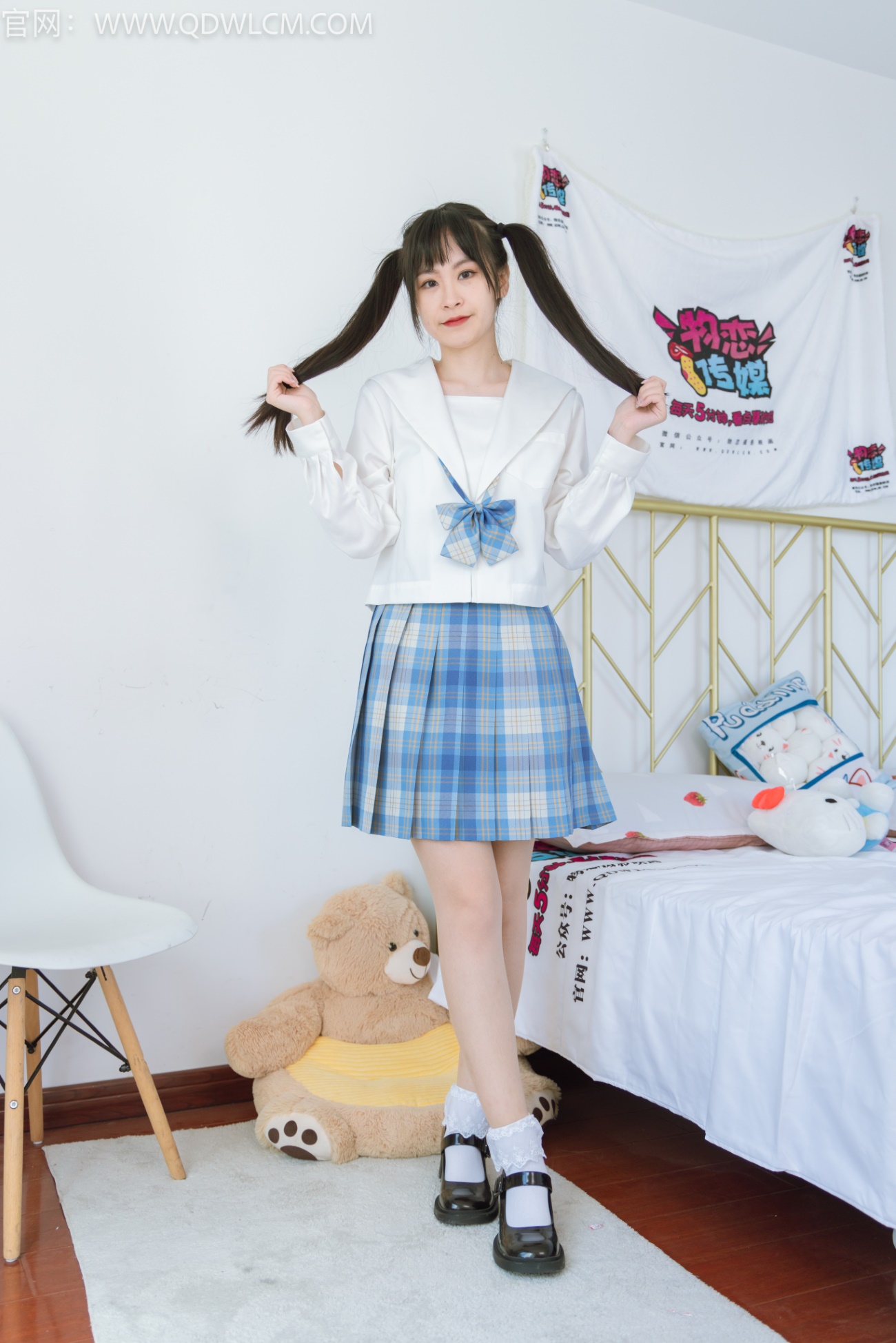 图片[1]-勿恋传媒 NO.1342 兮兮-奔赴星空[180P/1V/4.72GB]-美图