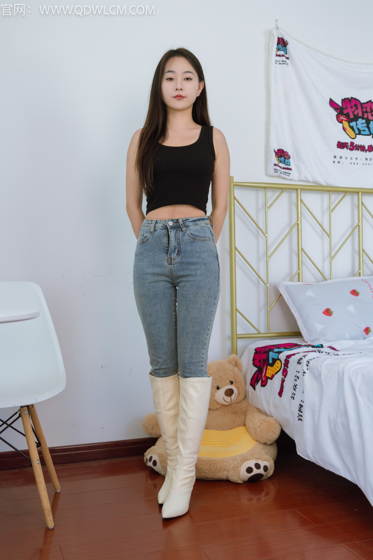 图片[1]-勿恋传媒 NO.1348 美兔-环游星空[150P/1V/4.14GB]-美图