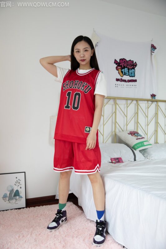 勿恋传媒 NO.1356 森森-摇曳的光[150P/1V/3.36GB]-美图