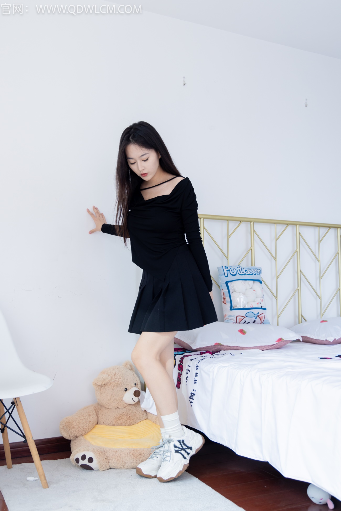 图片[1]-勿恋传媒 NO.1324 美兔-浪花朵朵[143P/1V/3.24GB]-美图