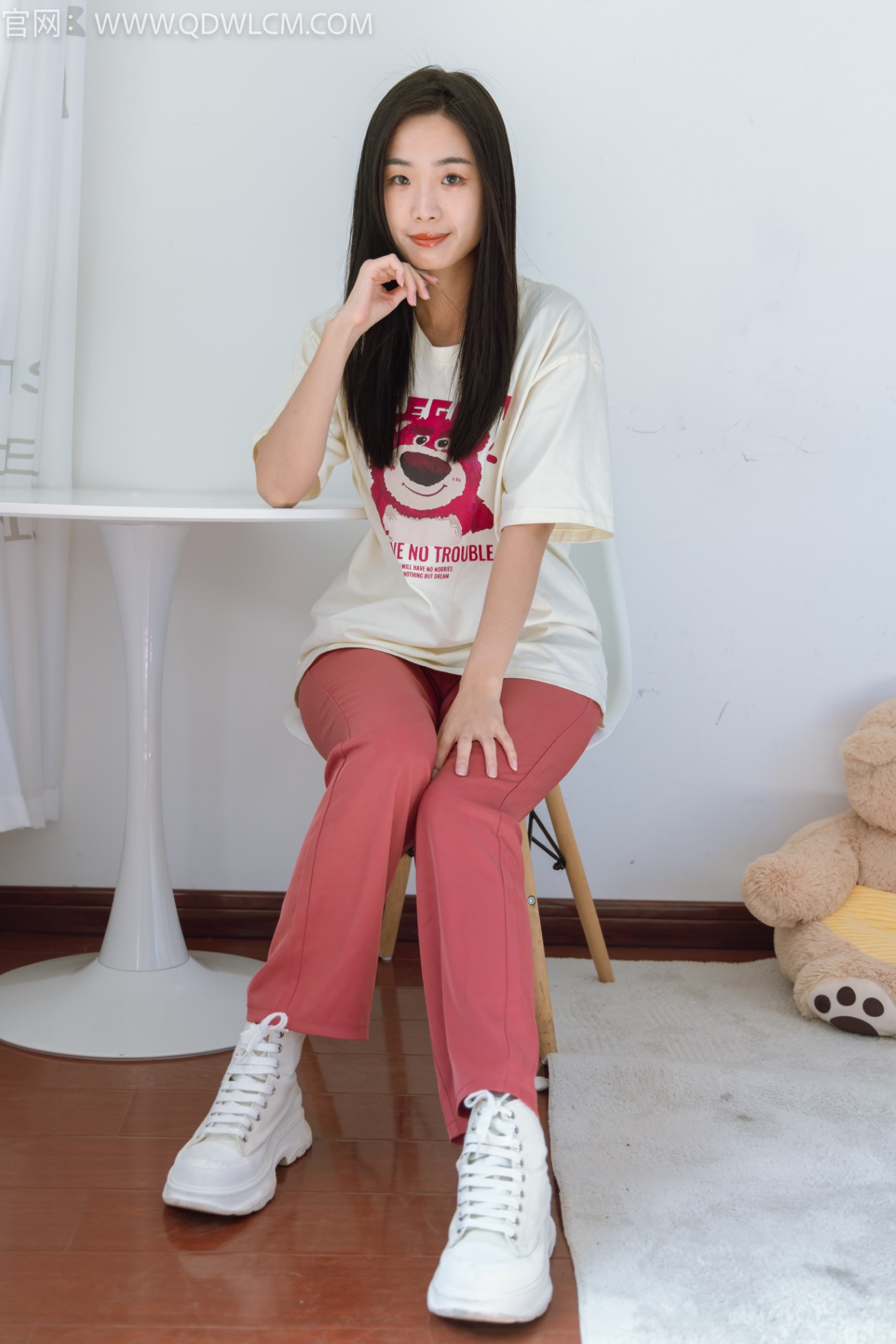 图片[1]-勿恋传媒 NO.1328 缇缇-霓虹甜心[149P/1V/3.84GB]-美图